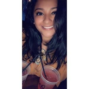 Meet your Posher, Caryn